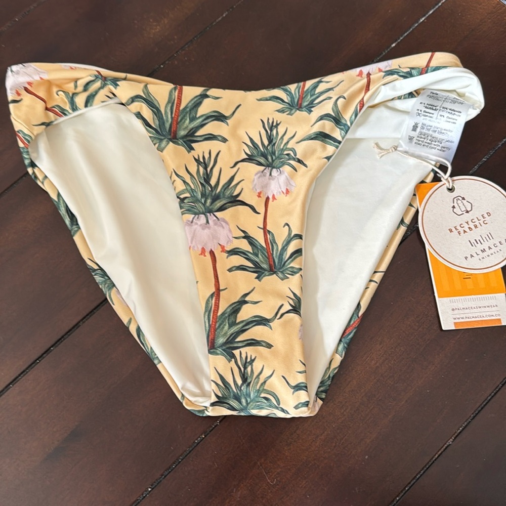 NWT Palmacea bottoms